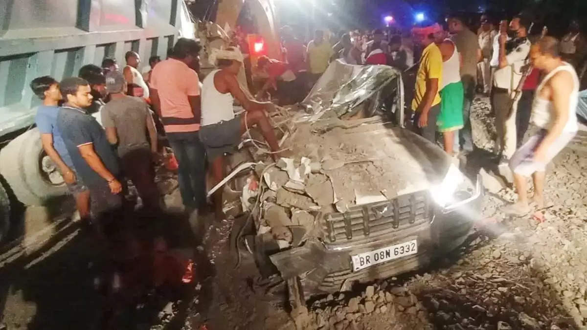 Bhagalpur Road Accident